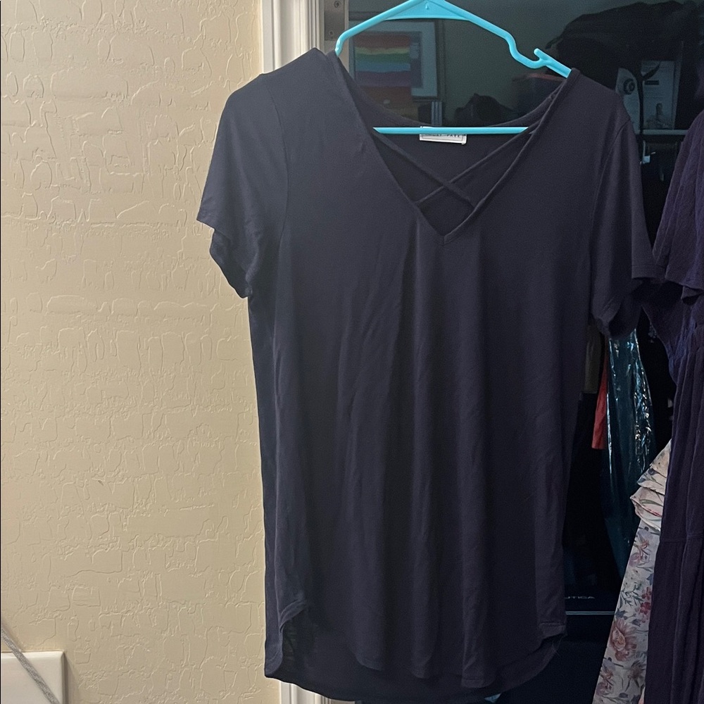 Emory Park Deep Blue V-Neck Tee
